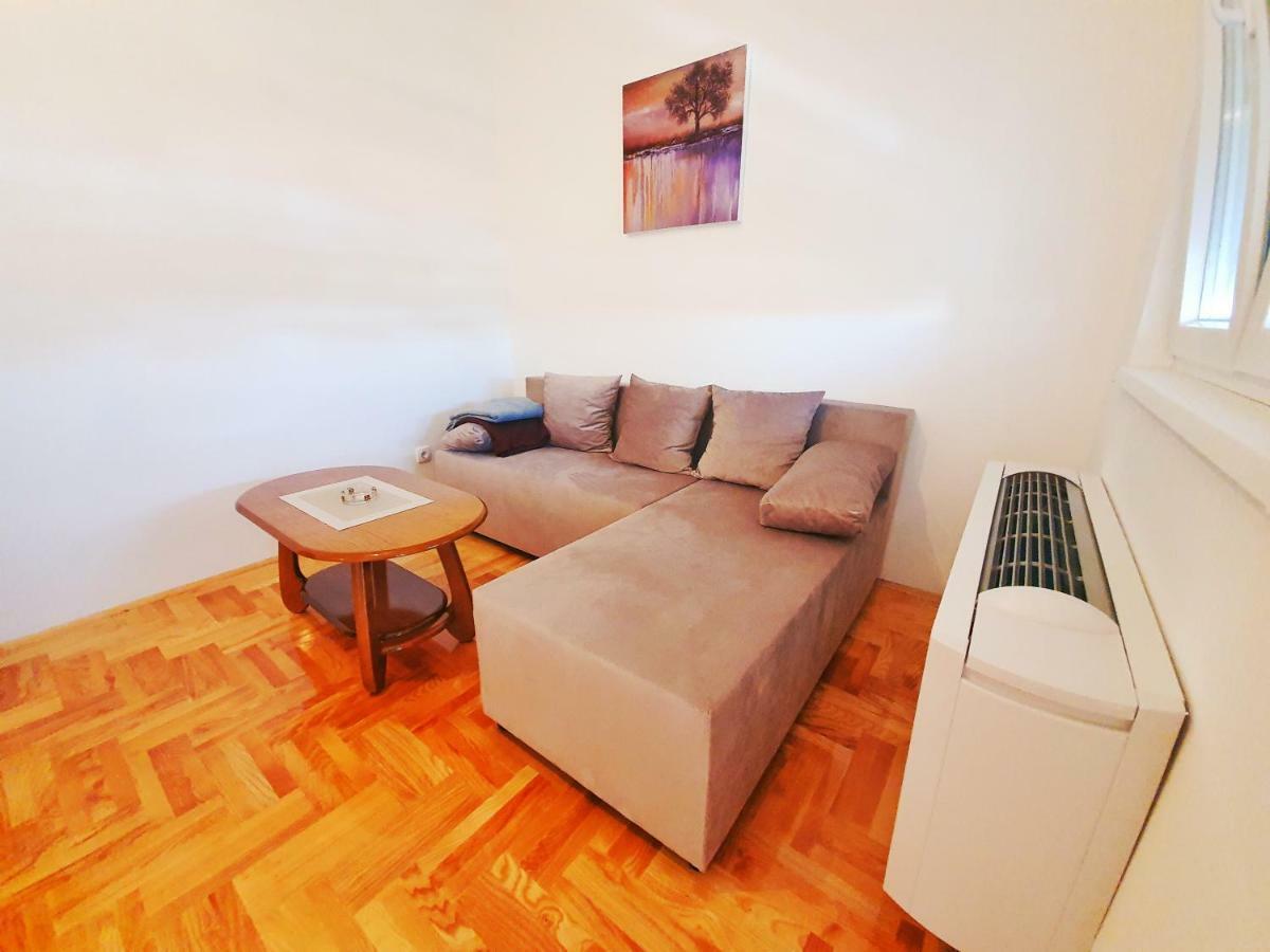 Apartman 44 Bijeljina Eksteriør bilde